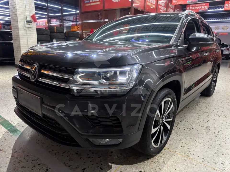 Volkswagen Tharu
