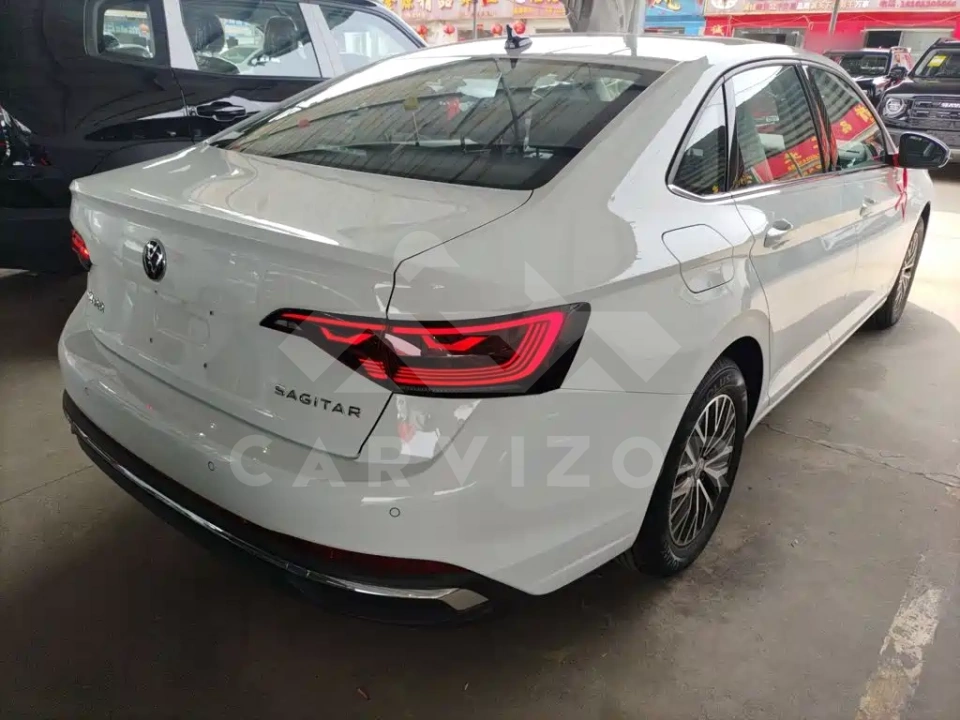Volkswagen Sagitar