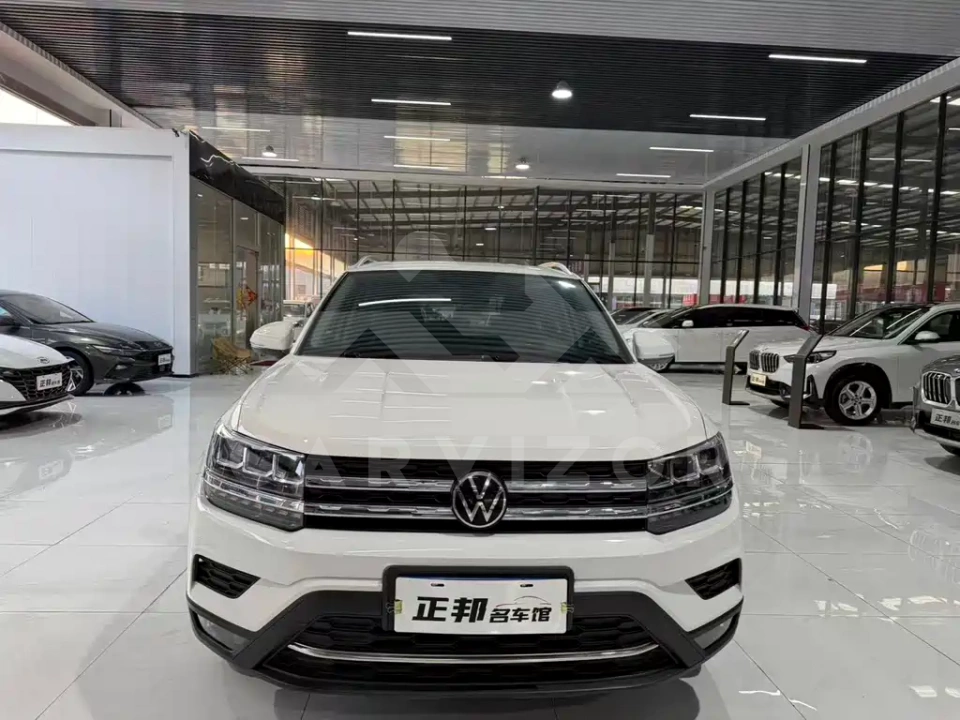 Volkswagen Tharu