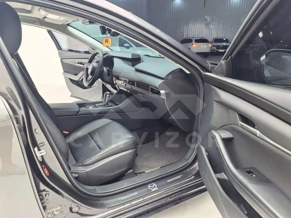 Mazda 3 Axela