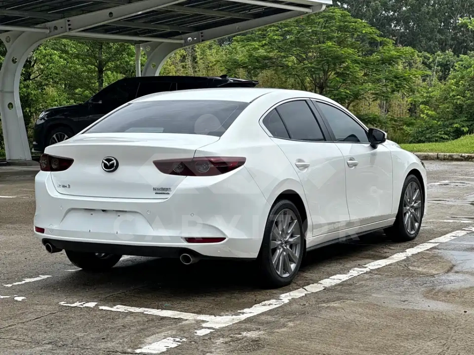 Mazda 3 Axela