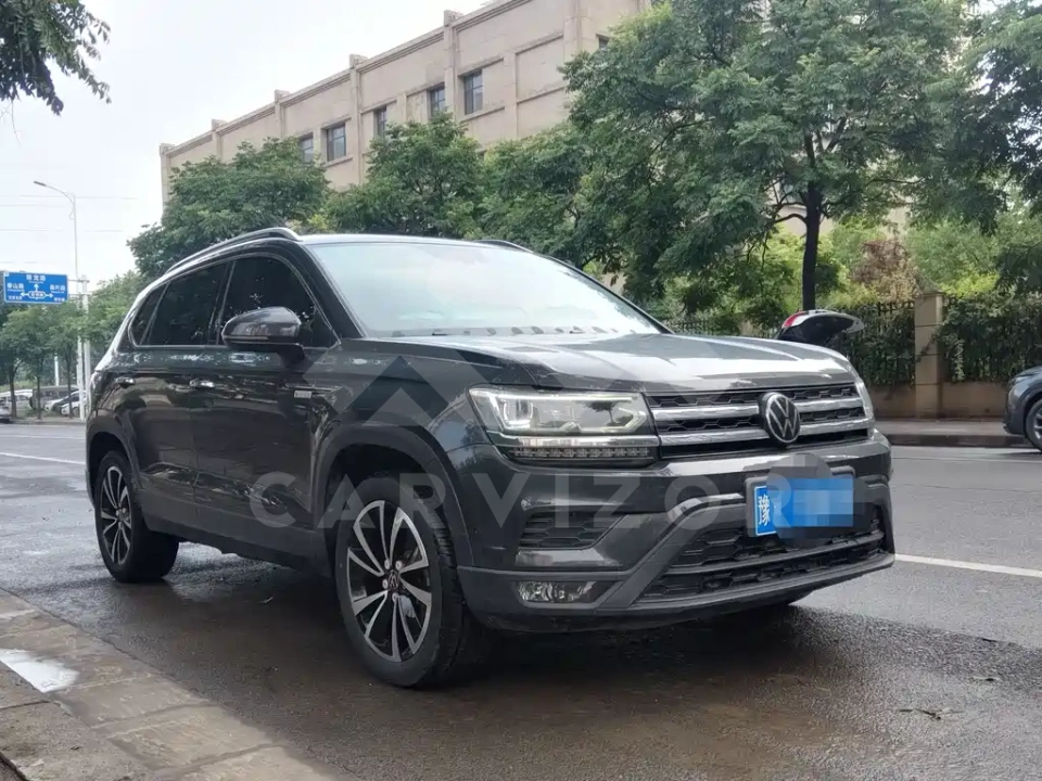 Volkswagen Tharu