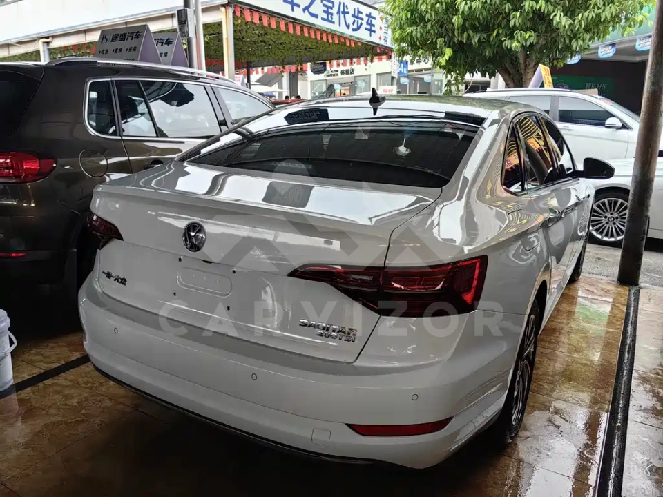 Volkswagen Sagitar