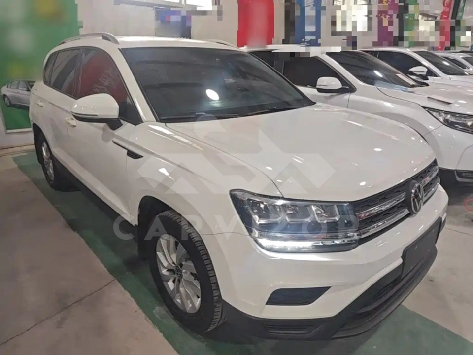 Volkswagen Tharu