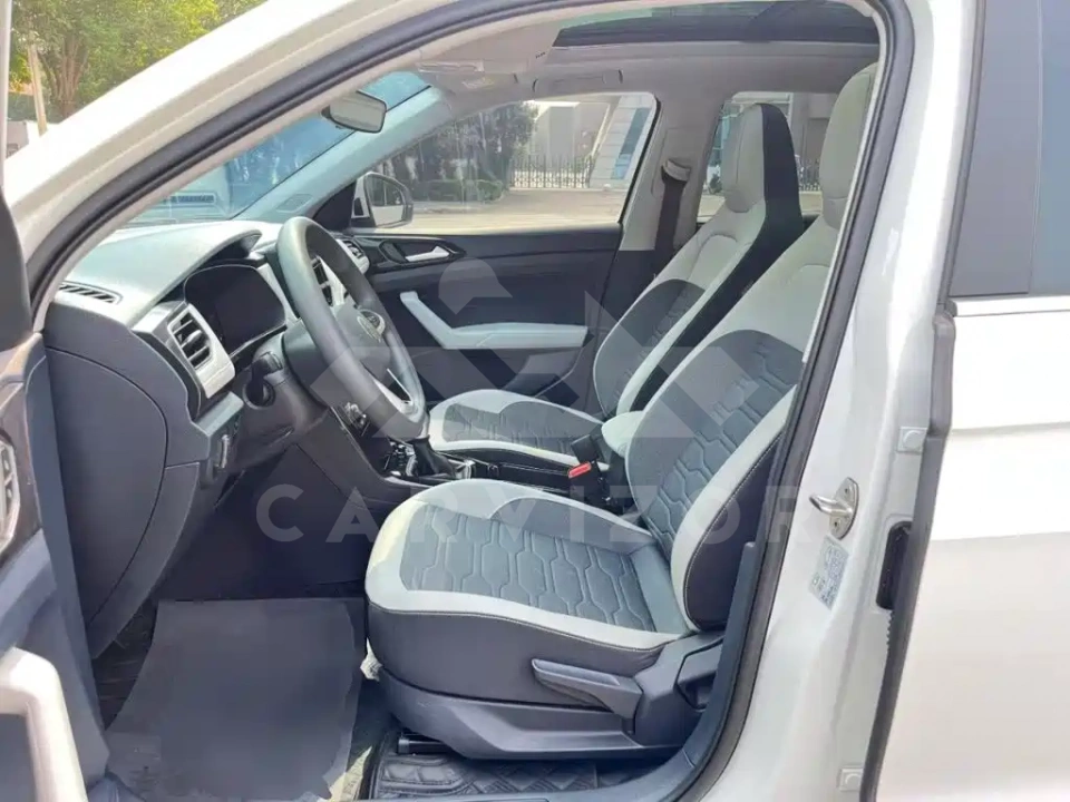 Volkswagen Tharu