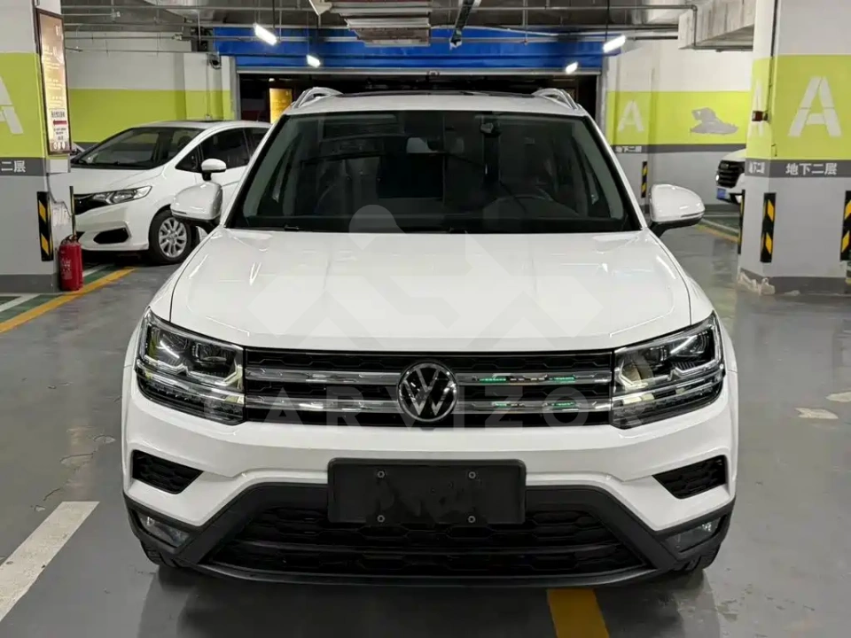 Volkswagen Tharu