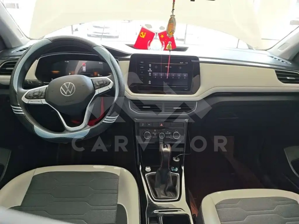 Volkswagen Tharu