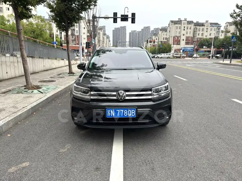 Volkswagen Tharu