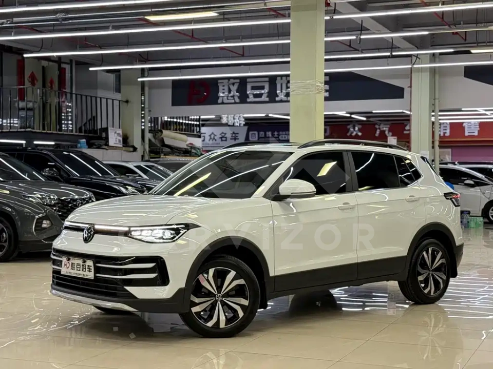 Volkswagen Tharu