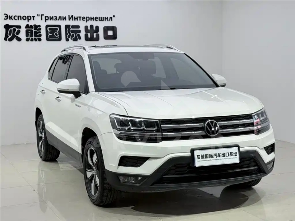 Volkswagen Tharu