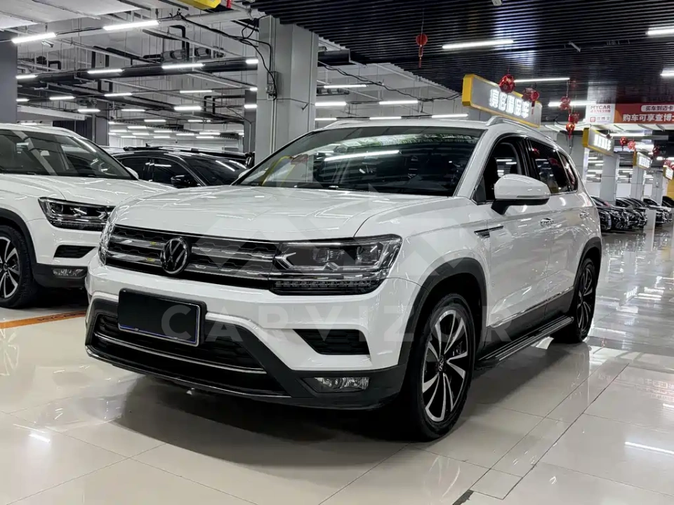 Volkswagen Tharu