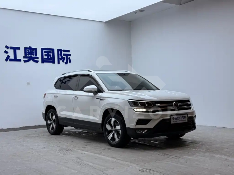 Volkswagen Tharu