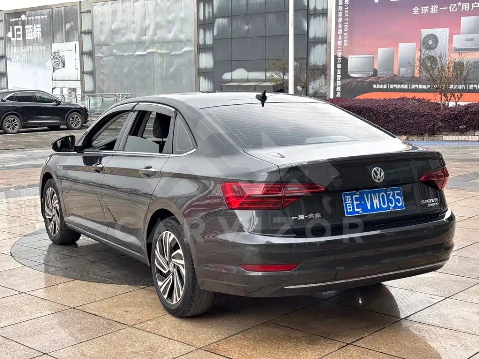 Volkswagen Sagitar