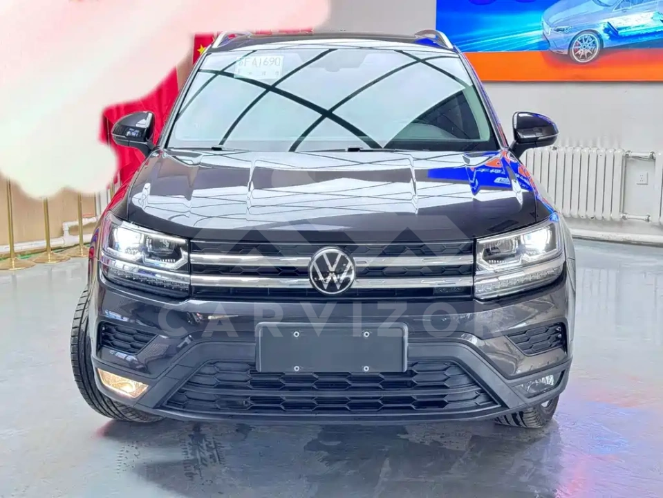 Volkswagen Tharu