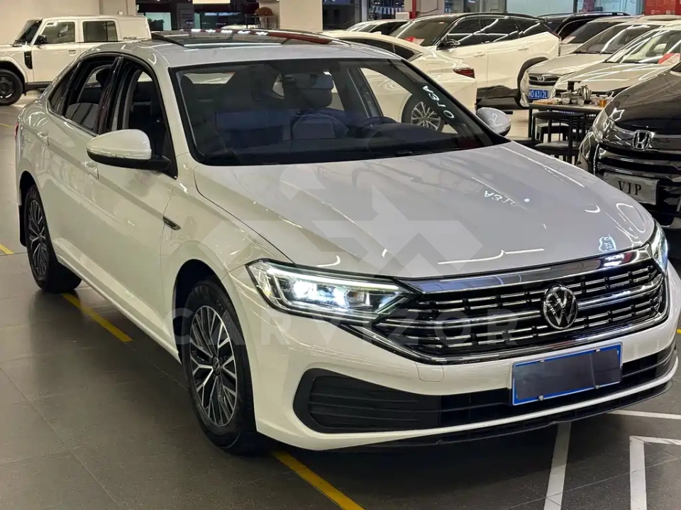 Volkswagen Sagitar