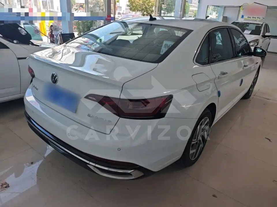 Volkswagen Sagitar