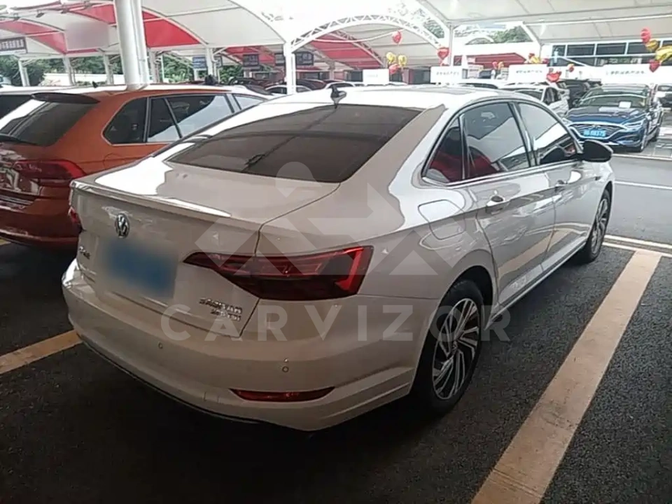Volkswagen Sagitar