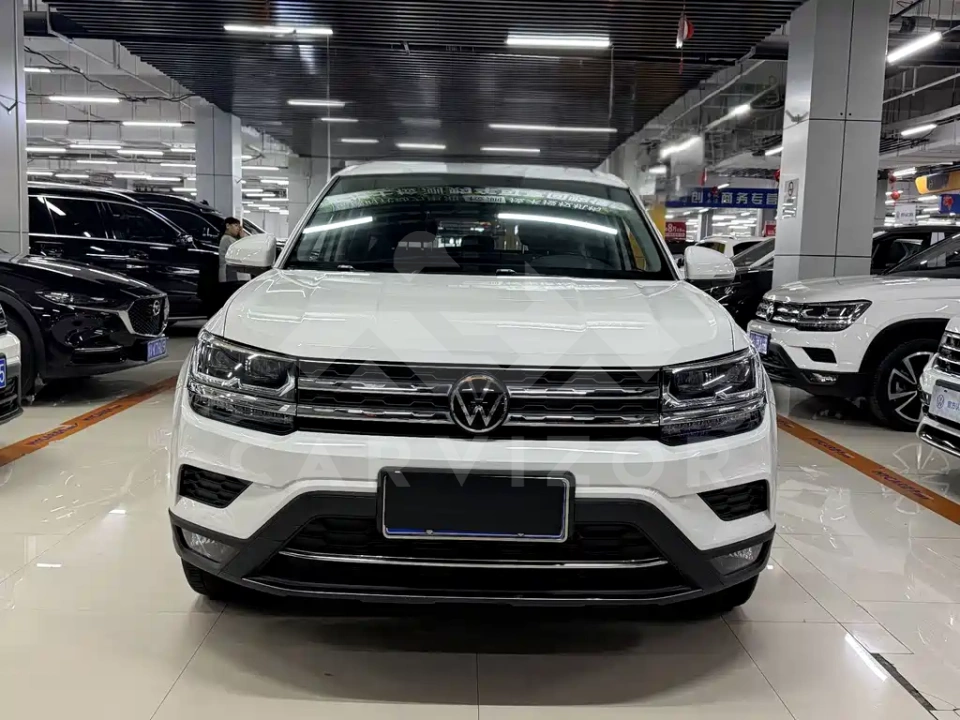 Volkswagen Tharu