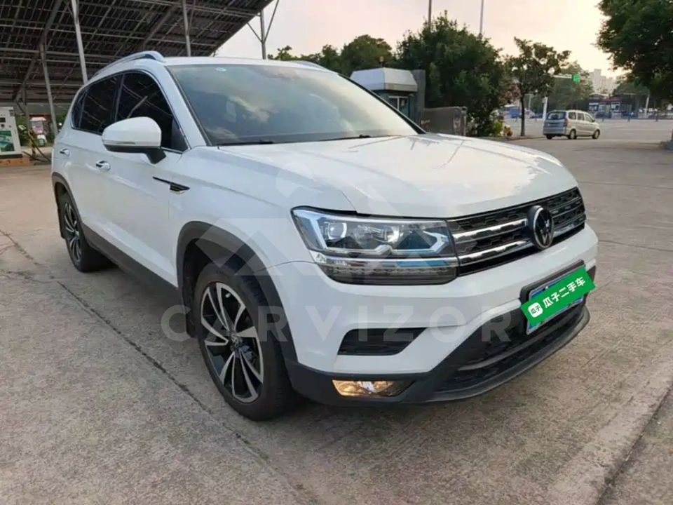 Volkswagen Tharu