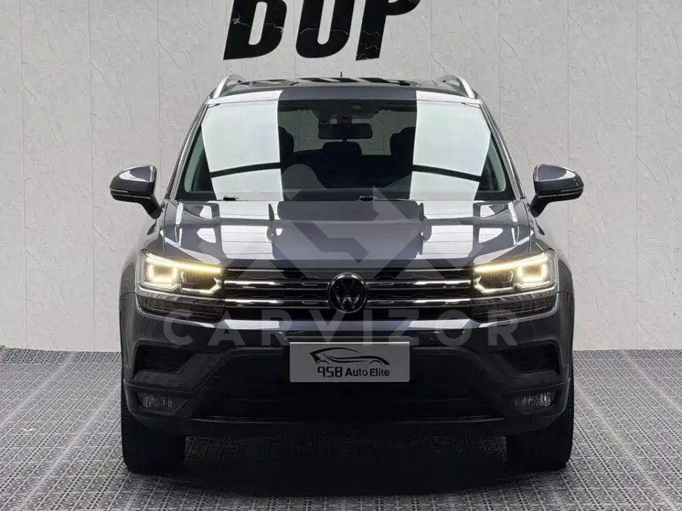 Volkswagen Tharu