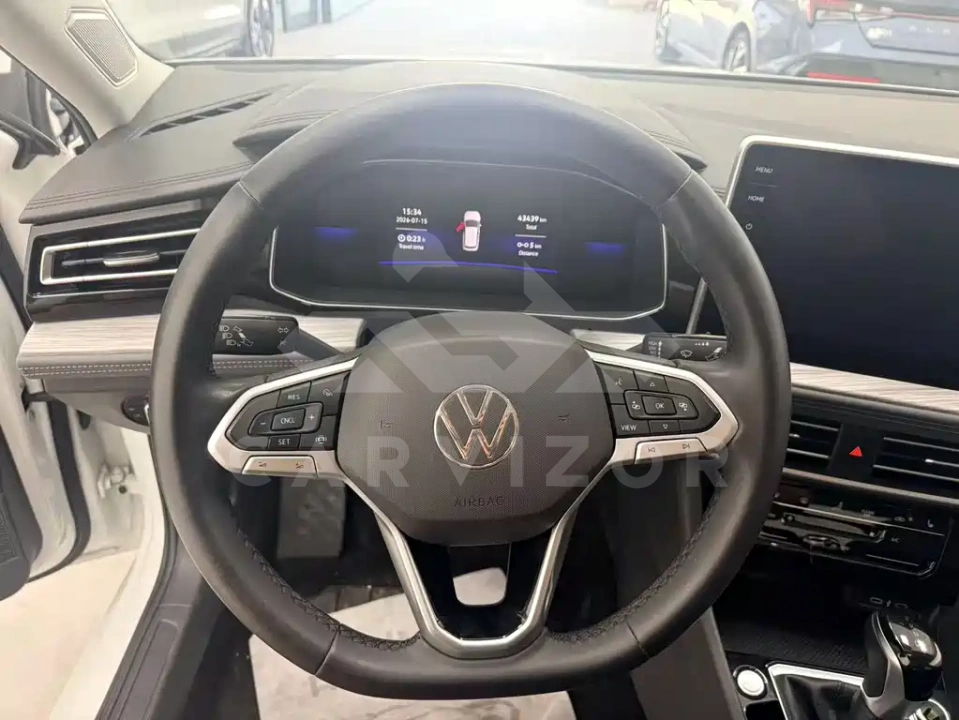 Volkswagen Sagitar