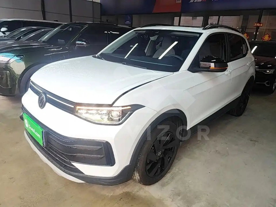 Volkswagen Tharu