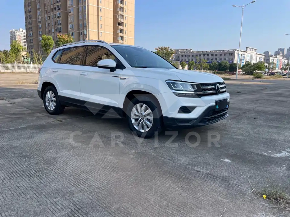 Volkswagen Tharu