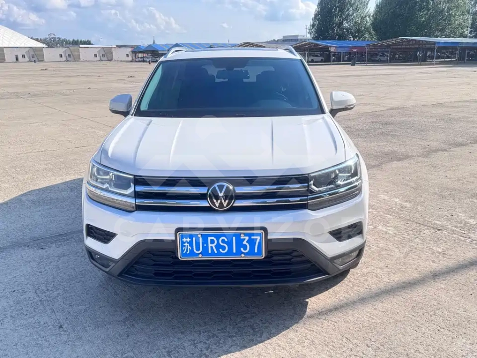 Volkswagen Tharu