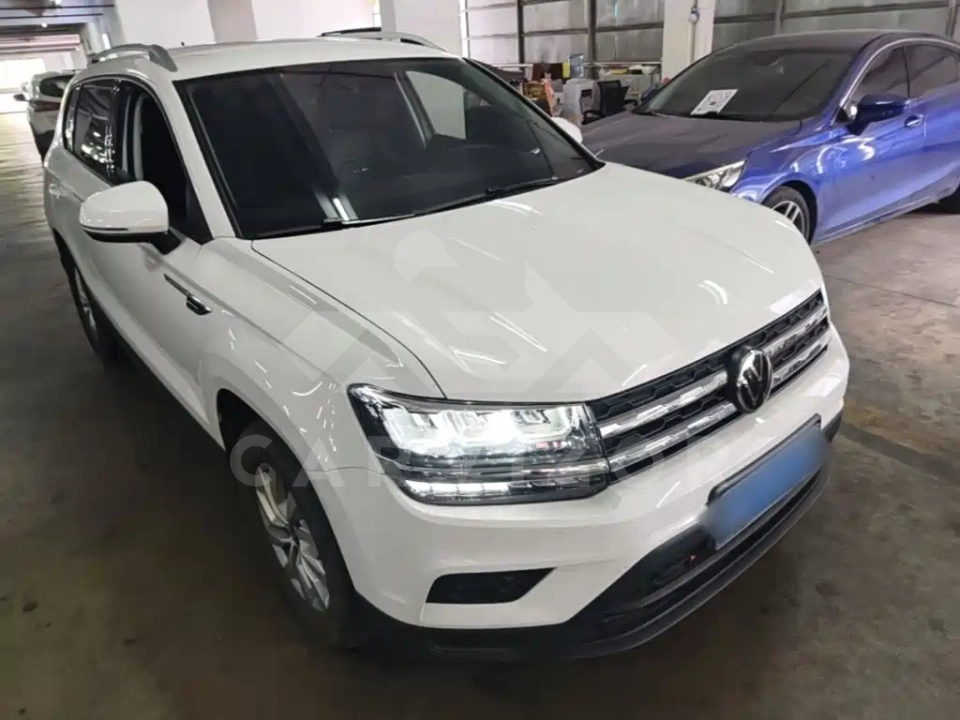 Volkswagen Tharu