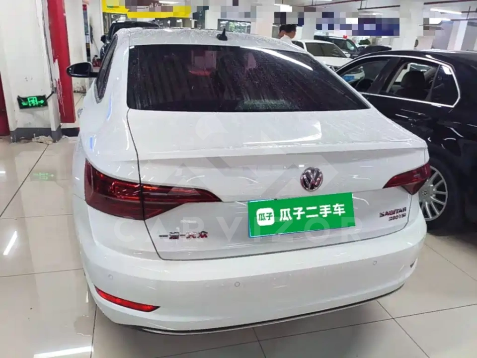 Volkswagen Sagitar