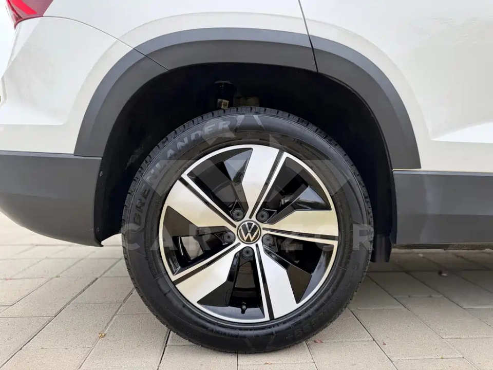 Volkswagen Tharu