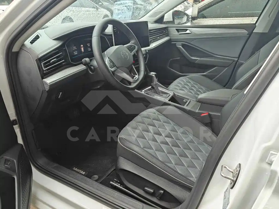 Volkswagen Sagitar