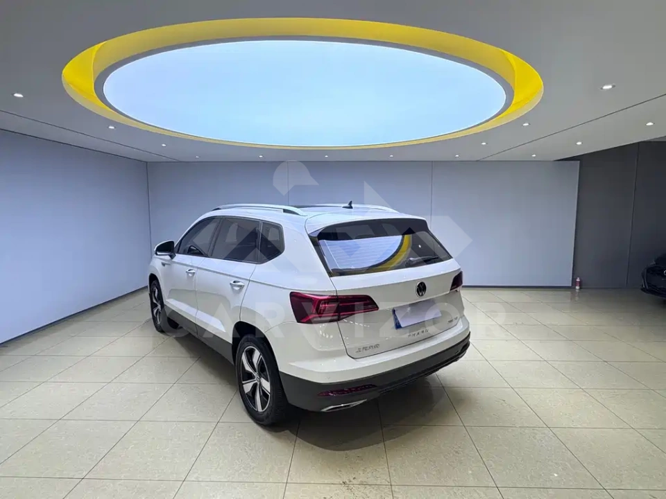 Volkswagen Tharu