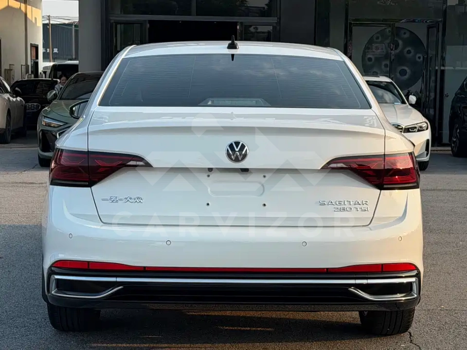 Volkswagen Sagitar
