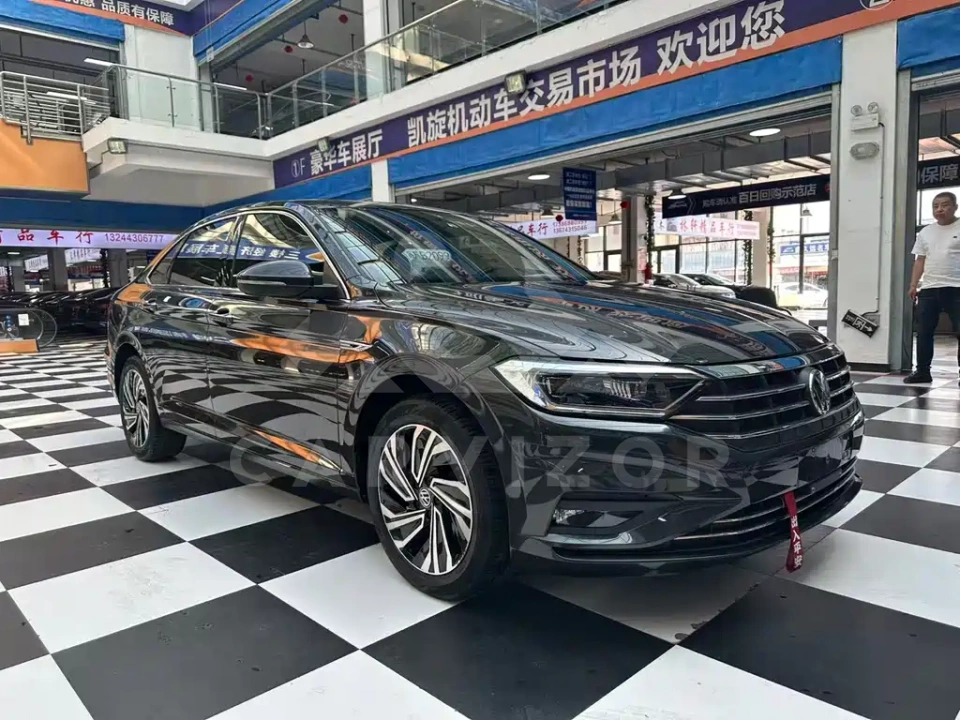 Volkswagen Sagitar