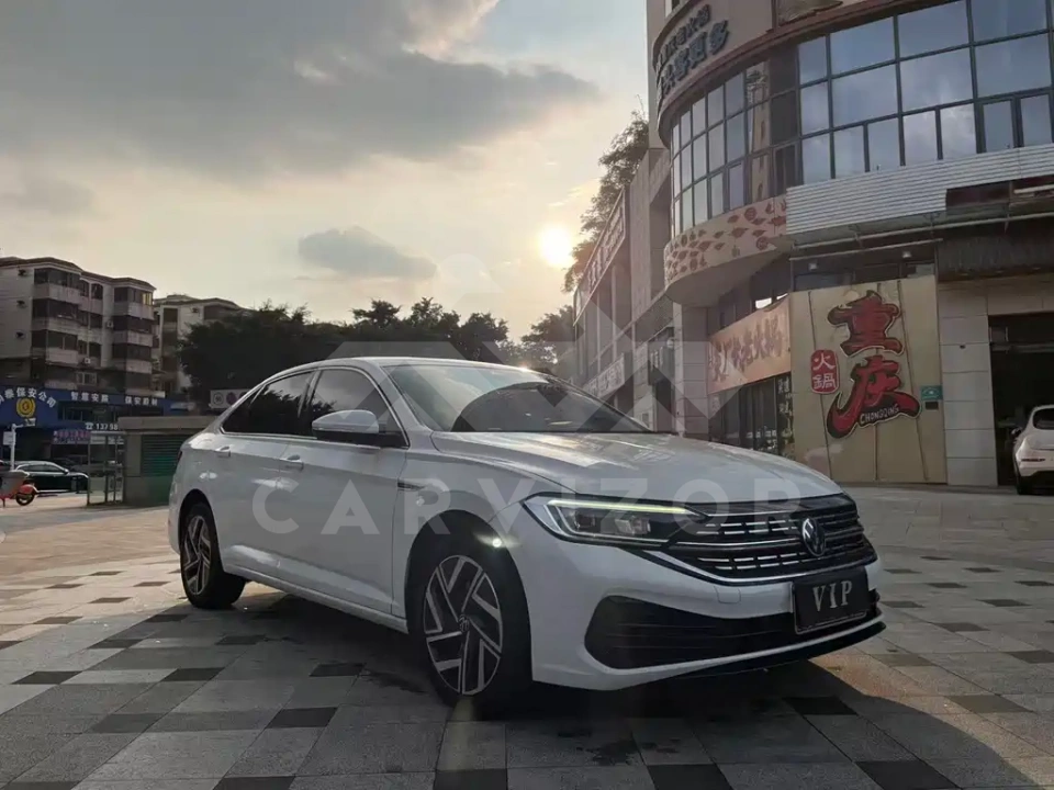 Volkswagen Sagitar