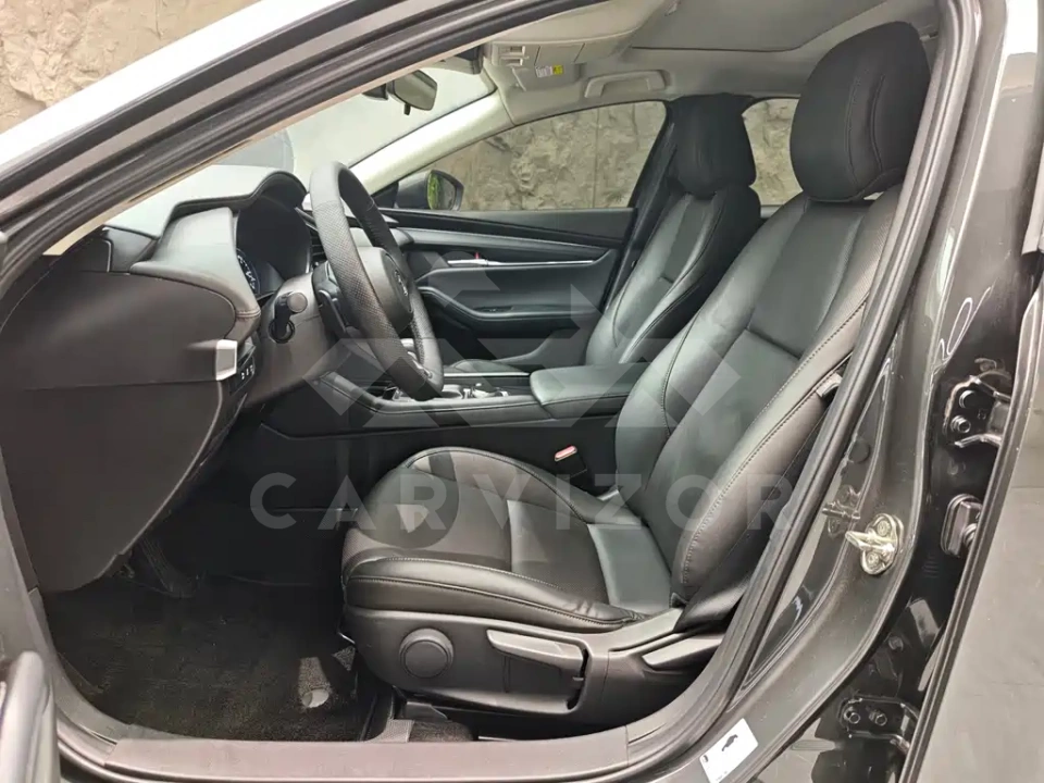 Mazda 3 Axela