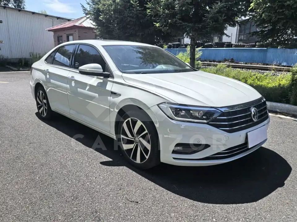 Volkswagen Sagitar
