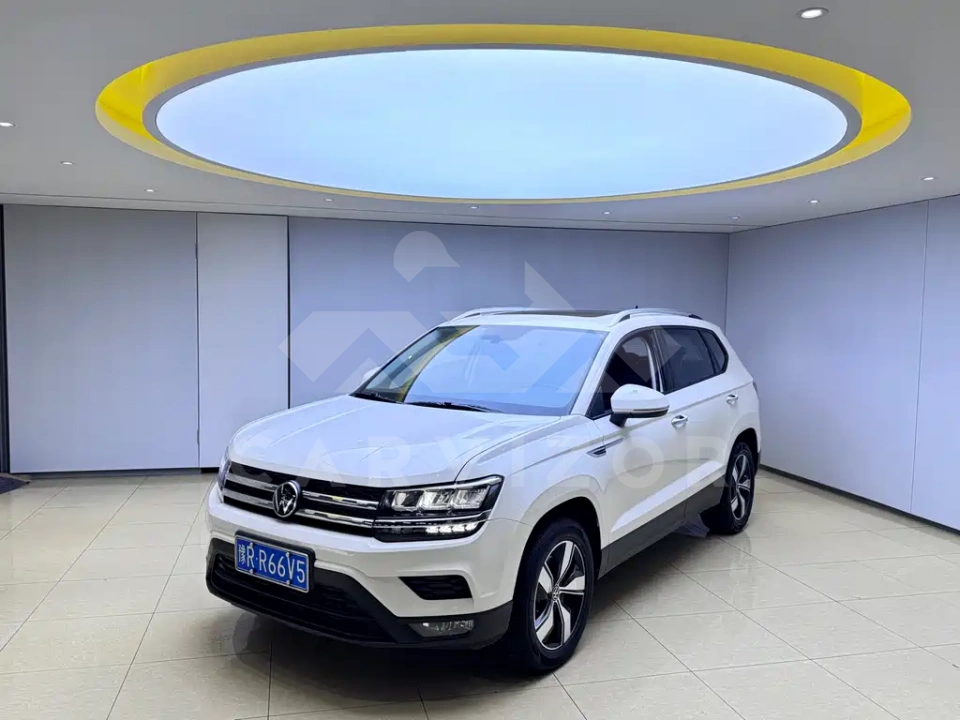 Volkswagen Tharu