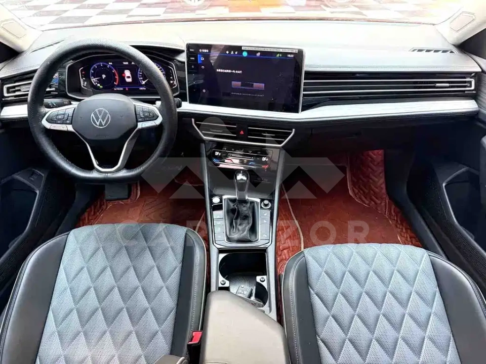 Volkswagen Sagitar