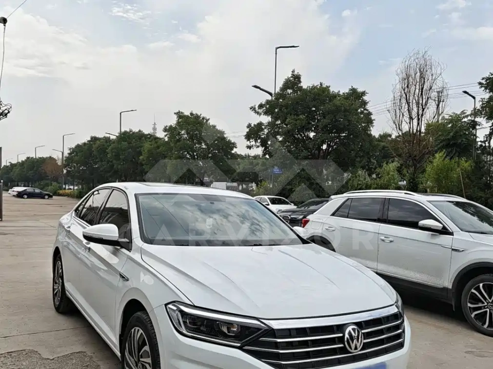 Volkswagen Sagitar