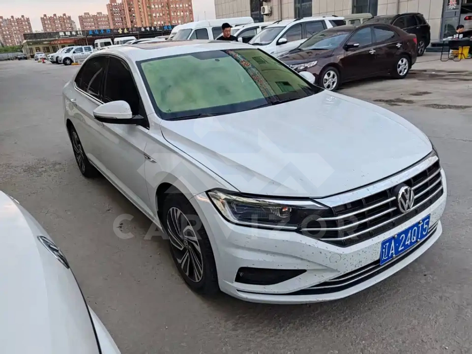 Volkswagen Sagitar