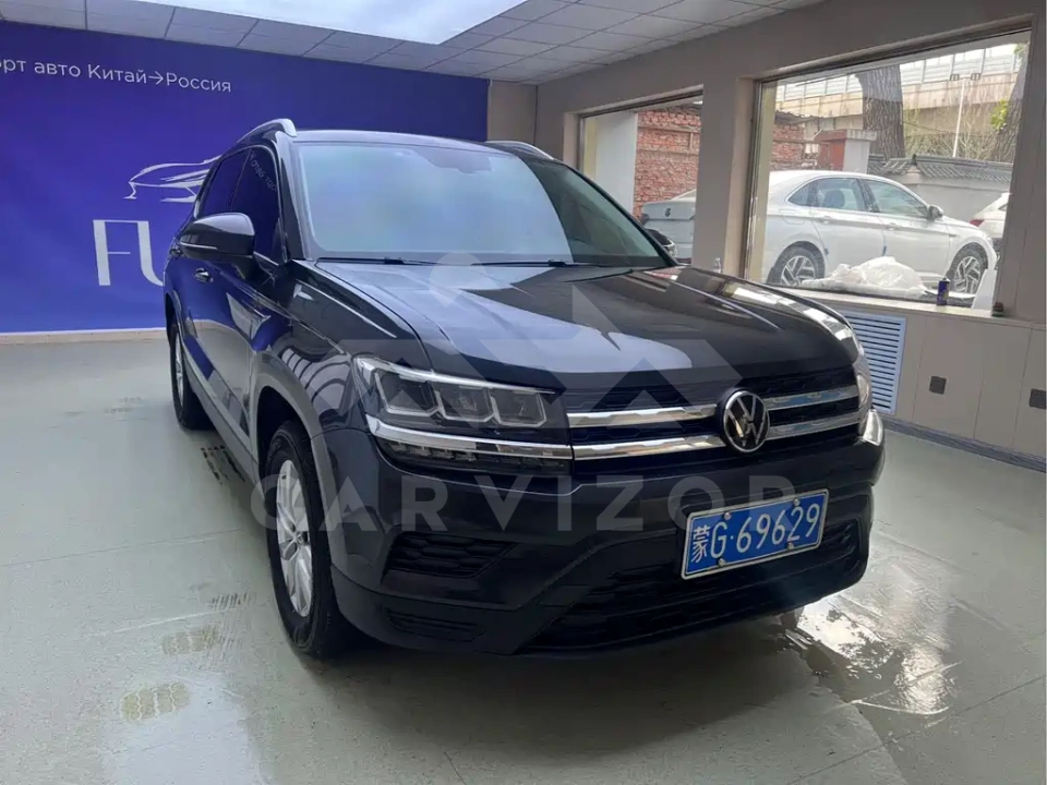 Volkswagen Tharu