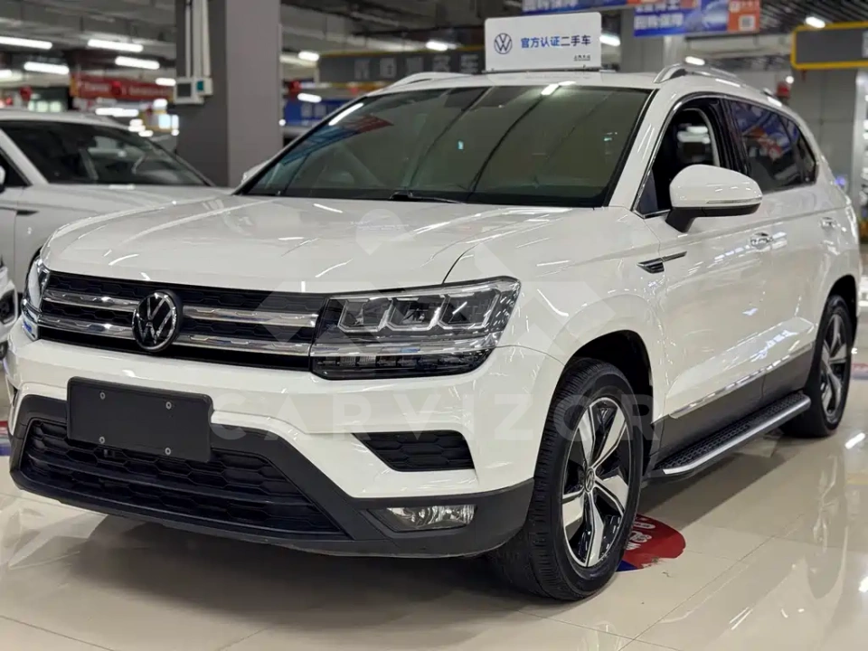 Volkswagen Tharu
