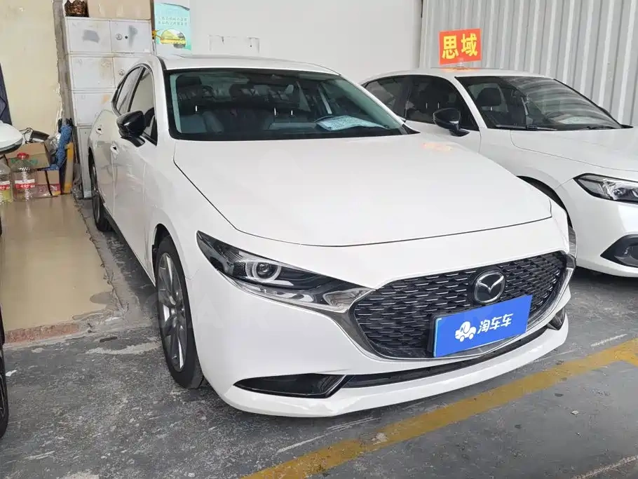 Mazda 3 Axela