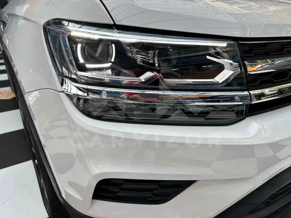 Volkswagen Tharu