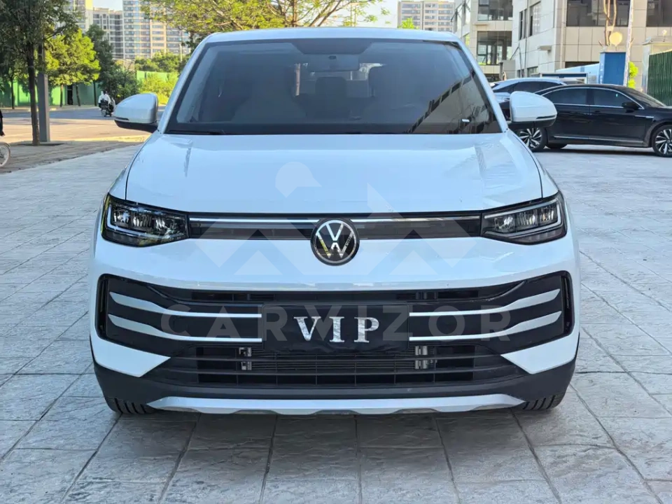Volkswagen Tharu