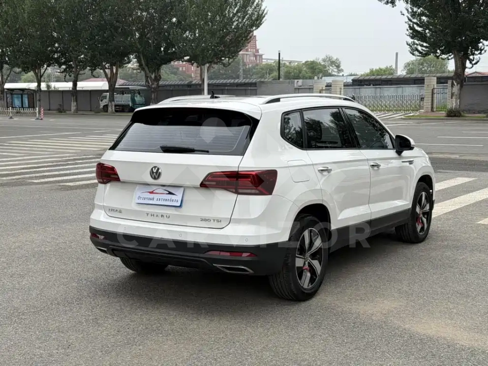 Volkswagen Tharu
