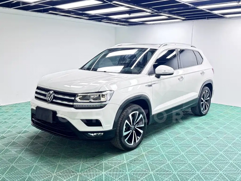 Volkswagen Tharu