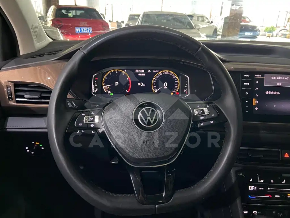 Volkswagen Tharu